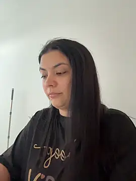 LuciaLoca online show from February 23, 12:59 pm