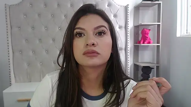 Abril Squirt online show from March 9, 8:34 pm