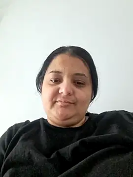 sarahhh1987 online show from February 20, 7:43 am