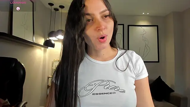 AliceHarper  online show from May 4, 11:08 pm
