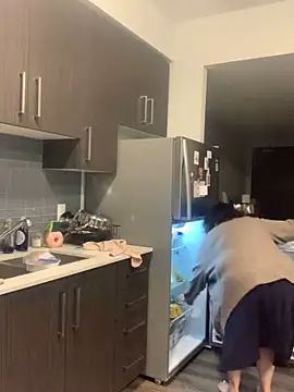 holyeroticss online show from March 15, 11:07 pm