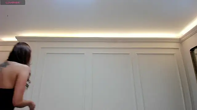 AnaisNin online show from March 17, 11:03 am