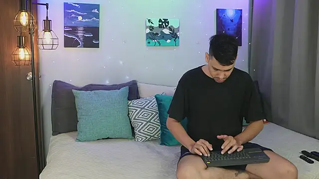 Cleoanubis- online show from October 28, 6:52 am