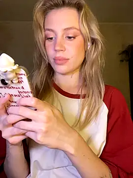 meanexx online show from October 4, 1:39 pm