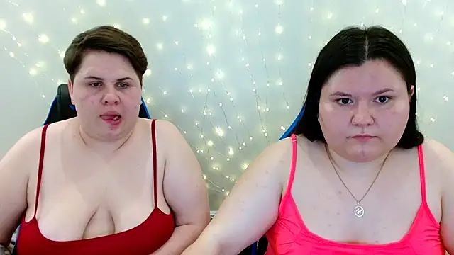 BeckyAndHellen online show from July 8, 8:22 pm