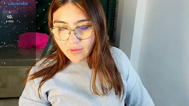 conniejames m online show from July 15, 12:21 pm