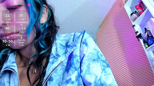 SaturnooStonee online show from June 12, 3:03 am