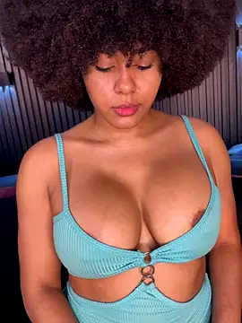 kendall coxx online show from December 16, 5:35 am