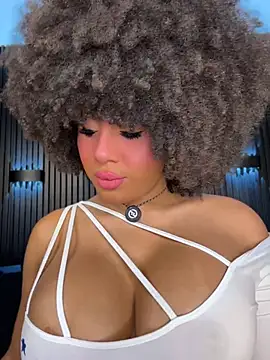 kendall coxx online show from July 4, 2:35 pm