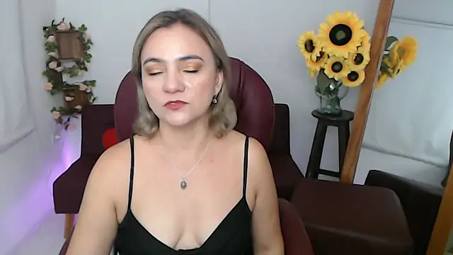 ana milf online show from June 11, 2:36 pm