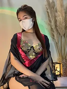 BabyThree  online show from July 3, 2:12 pm
