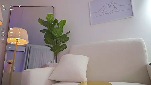 Cristall Bunny online show from March 17, 5:44 am