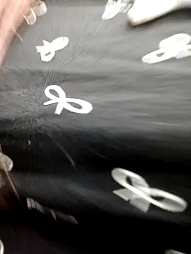 NgocQuyen2K online show from October 15, 6:27 am