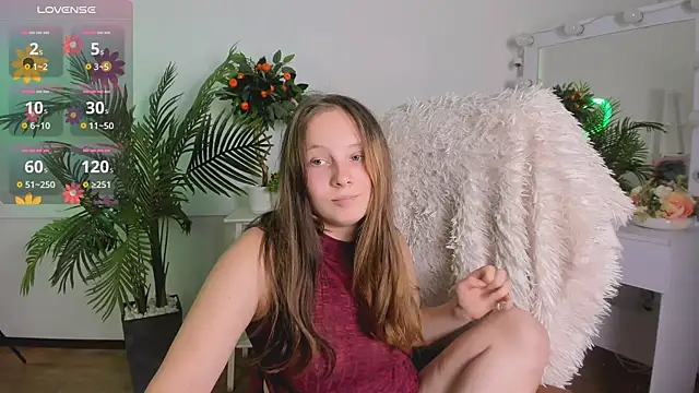 Snapshot of Ketrin_n_ chatting on October 14, 9:12 am Ketrin n online show from October 14, 9:12 am