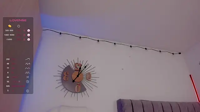 Snapshot of imsofia_ chatting on September 30, 8:13 pm imsofia  online show from September 30, 8:13 pm