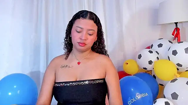 JessyZoe online show from June 24, 3:11 pm