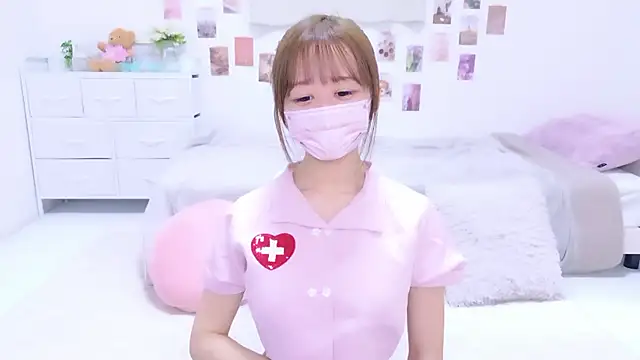 Snapshot of chihiro_ri chatting on October 10, 11:20 pm chihiro ri online show from October 10, 11:20 pm