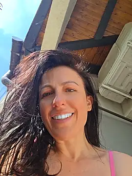lovewildguy1 online show from June 6, 7:03 am