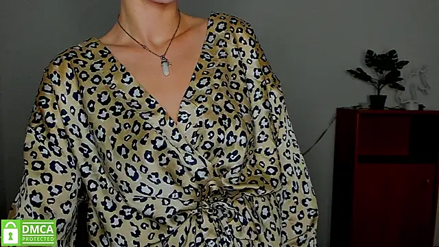 annakillianox online show from October 24, 5:25 am