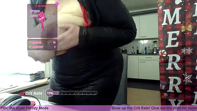 MilfGina online show from December 16, 12:33 pm