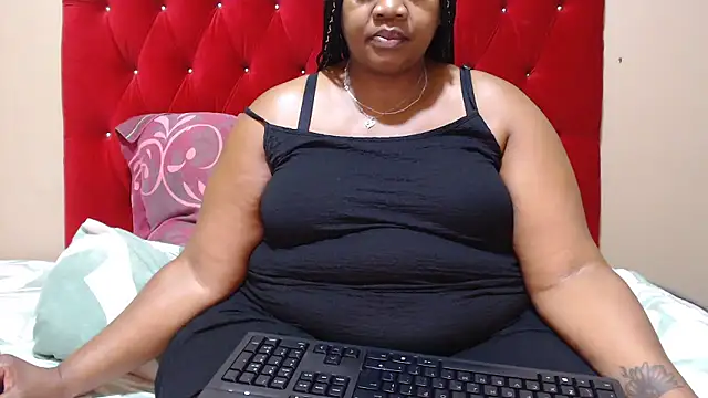 MIGHTYASSS online show from January 17, 8:33 am