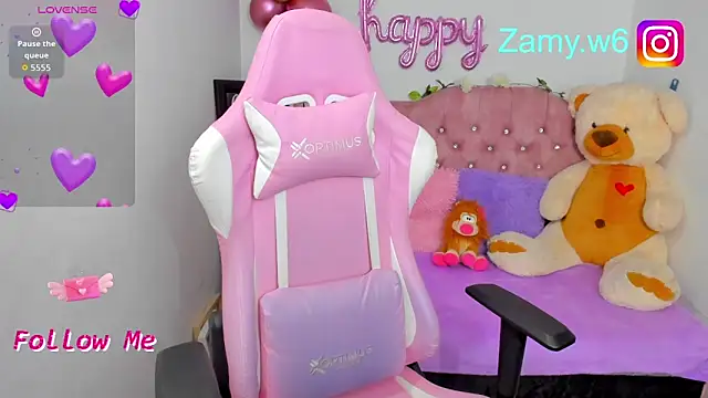 Snapshot of Karla__cute chatting on September 28, 5:14 am Karla cute online show from September 28, 5:14 am