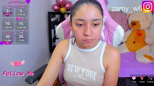 Snapshot of Karla__cute chatting on October 19, 11:12 am Karla cute online show from October 19, 11:12 am