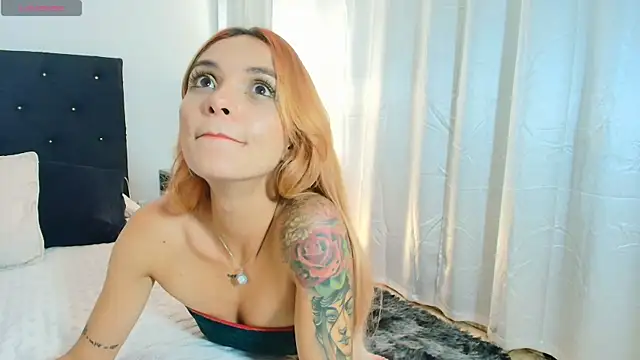 Snapshot of MeganLorensx chatting on September 26, 12:41 am MeganLorensx online show from September 26, 12:41 am