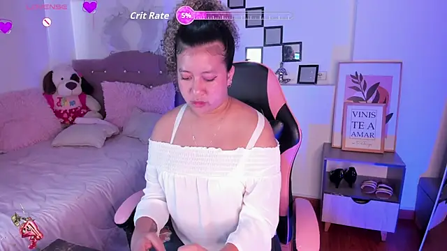 Snapshot of Kenia_tompson01 chatting on September 30, 6:13 pm Kenia tompson01 online show from September 30, 6:13 pm