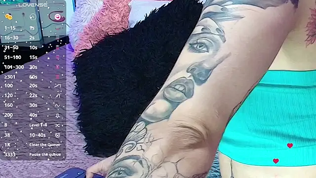 Hanna horny  online show from March 2, 7:15 am