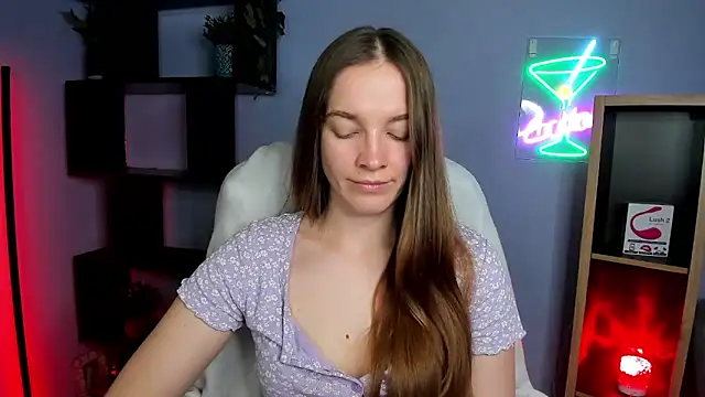 kenzie x online show from December 2, 7:54 am