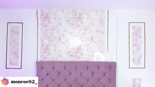 GENNESIS LOVE online show from February 3, 6:40 am