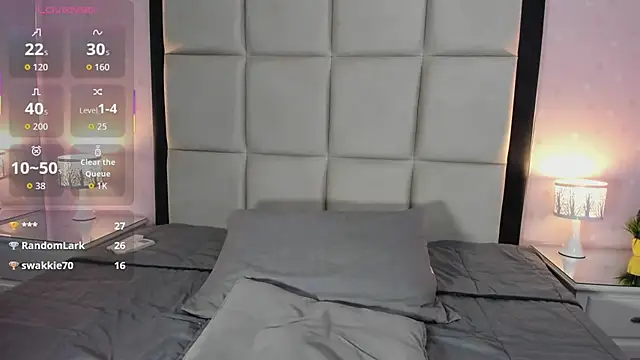 HannaClarrk  online show from January 10, 6:45 pm