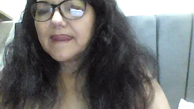 kassandra02 online show from October 28, 3:23 am