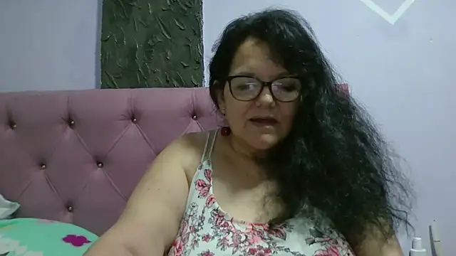 kassandra02 online show from June 9, 2:55 am