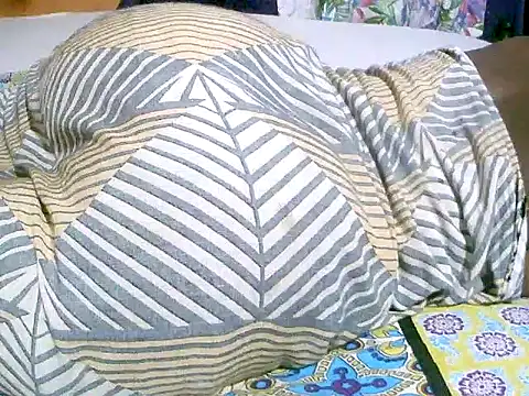 Babyjuliana  online show from March 10, 7:12 am