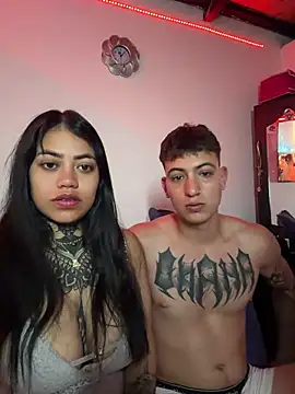 aliensexy online show from July 18, 10:45 pm