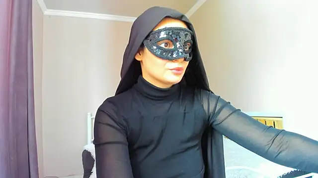  cleopattra  online show from January 17, 7:05 am