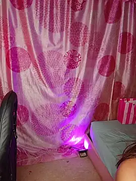 nailahxoxo online show from March 5, 3:46 am