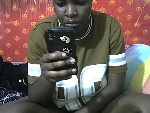 pretty dimplegirl online show from December 5, 6:02 am