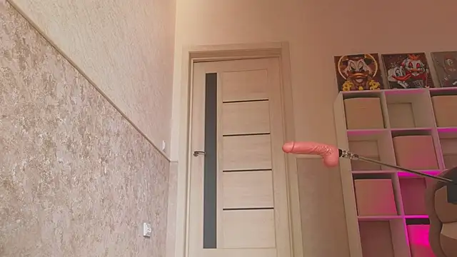 Katy perry  online show from September 25, 5:17 am