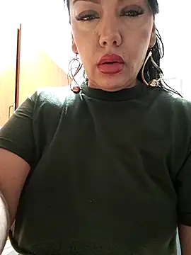 katherineFostel online show from July 9, 4:09 pm