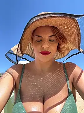 Selvaggia official83 online show from February 20, 1:45 pm