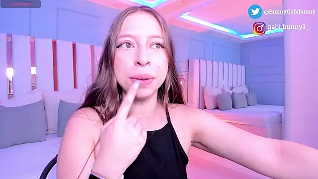 gabi bunny online show from June 22, 5:32 pm