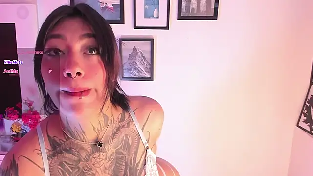 Akari1 Mischief online show from May 21, 4:10 am