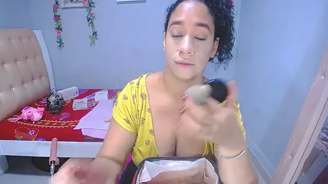 DelysyHot online show from June 18, 12:34 am