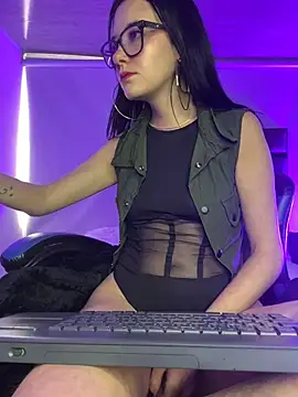 Isabella 21x online show from June 18, 12:54 pm