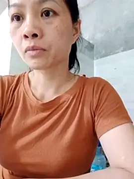Aninyin22 online show from April 28, 2:38 am