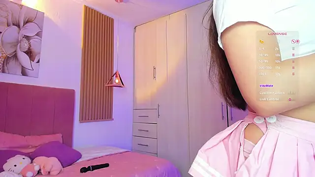 mia nevaeh online show from September 26, 9:12 pm