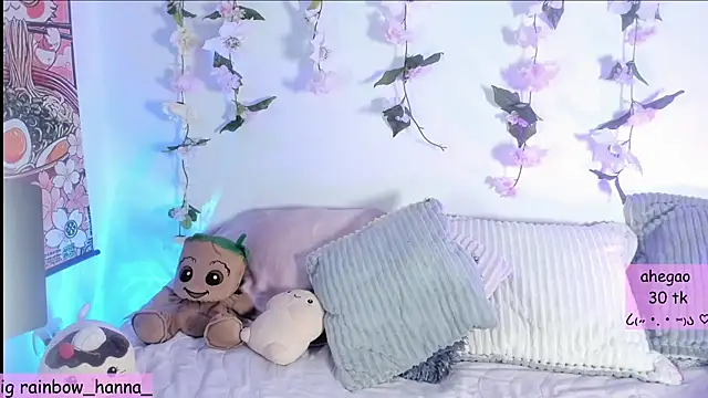HannaRainbow  online show from July 31, 10:11 pm